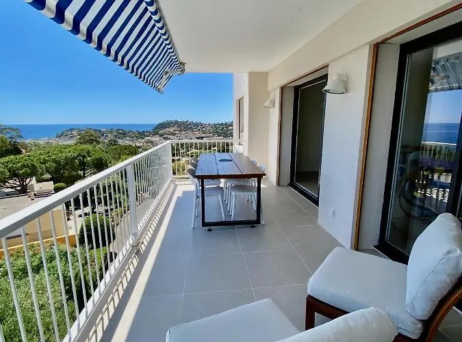 Mimosas - Bel Avec Vue Imprenable Sur La Baie *